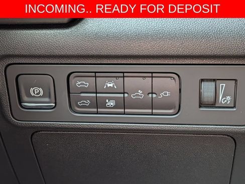 Used 2025 GMC Hummer EV 3X AWD/4WD image 39
