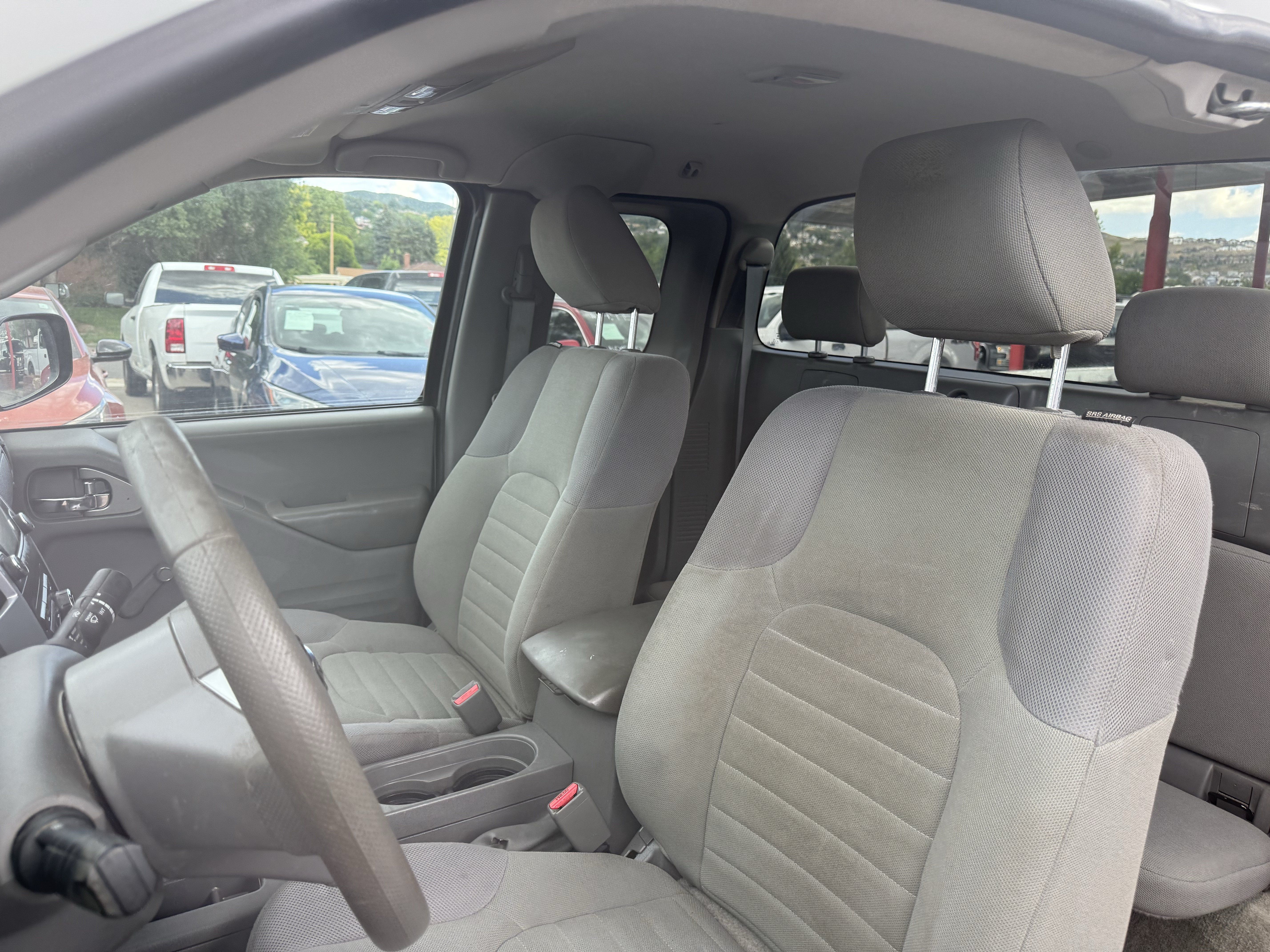 Used 2018 Nissan Frontier S RWD image 11
