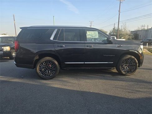 New 2026 GMC Yukon Elevation image 4
