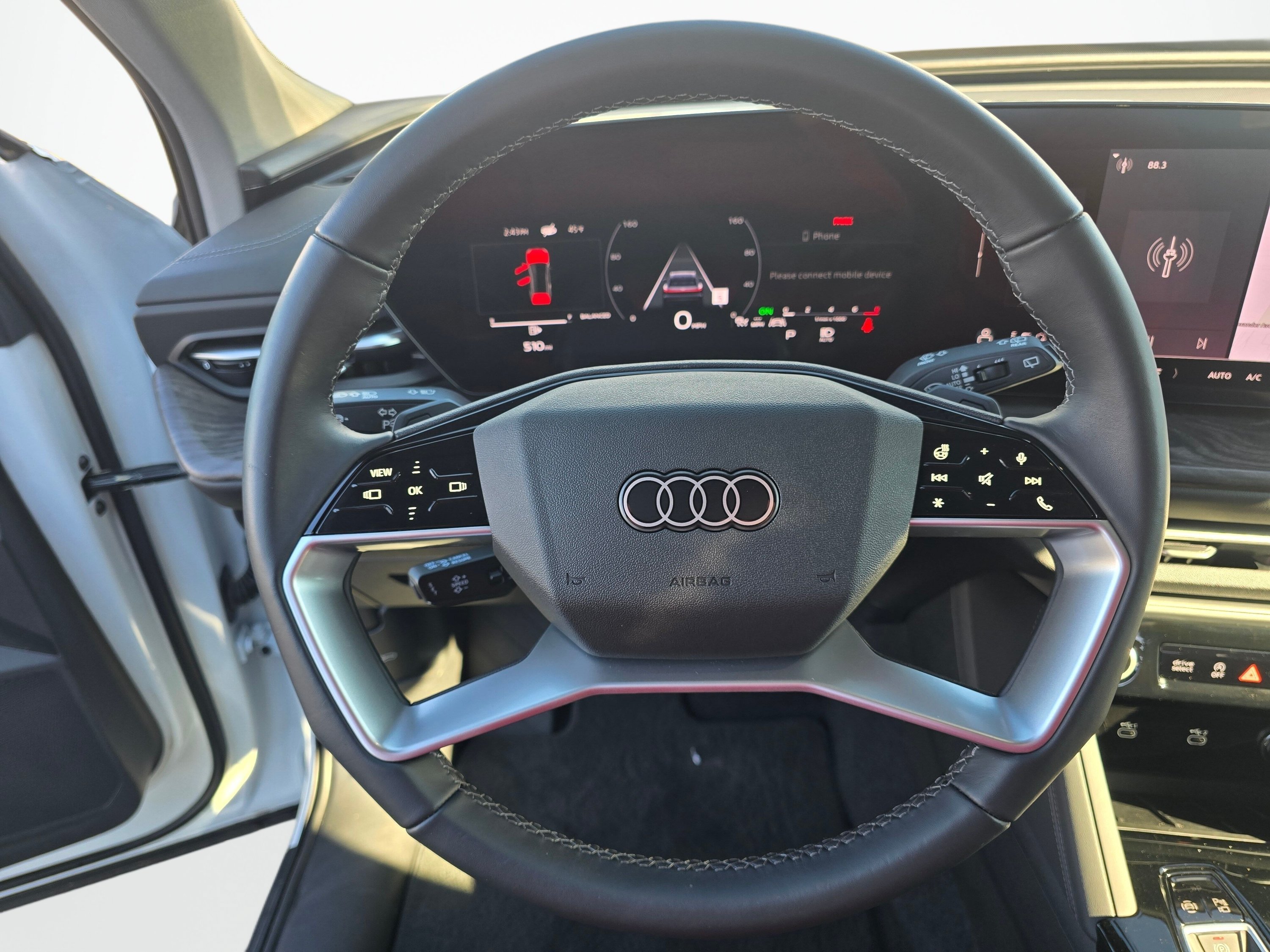 Certified 2025 Audi Q5 Premium AWD/4WD image 13
