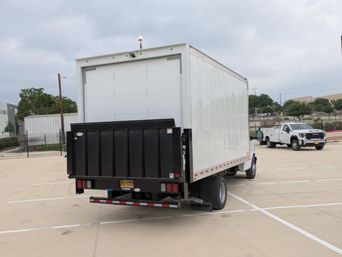 New 2024 GMC Savana 3500 Extended w/ Power Convenience Package image 3