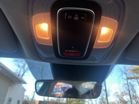 Used 2023 Hyundai Elantra SEL w/ Convenience Package image 20