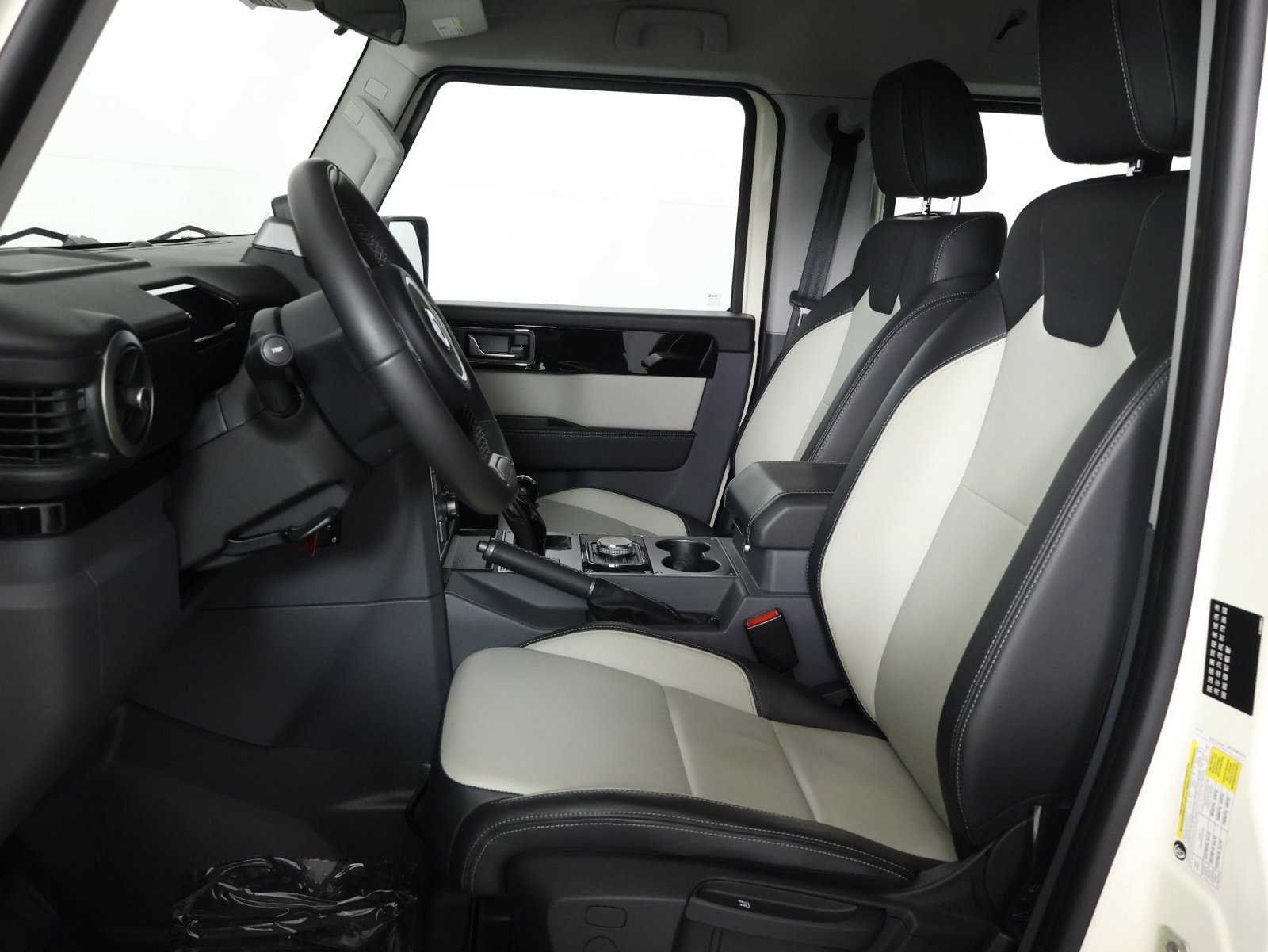 Used 2024 INEOS Grenadier Station Wagon AWD/4WD image 29