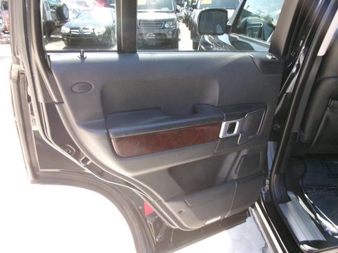 Used 2008 Land Rover Range Rover HSE AWD/4WD image 18