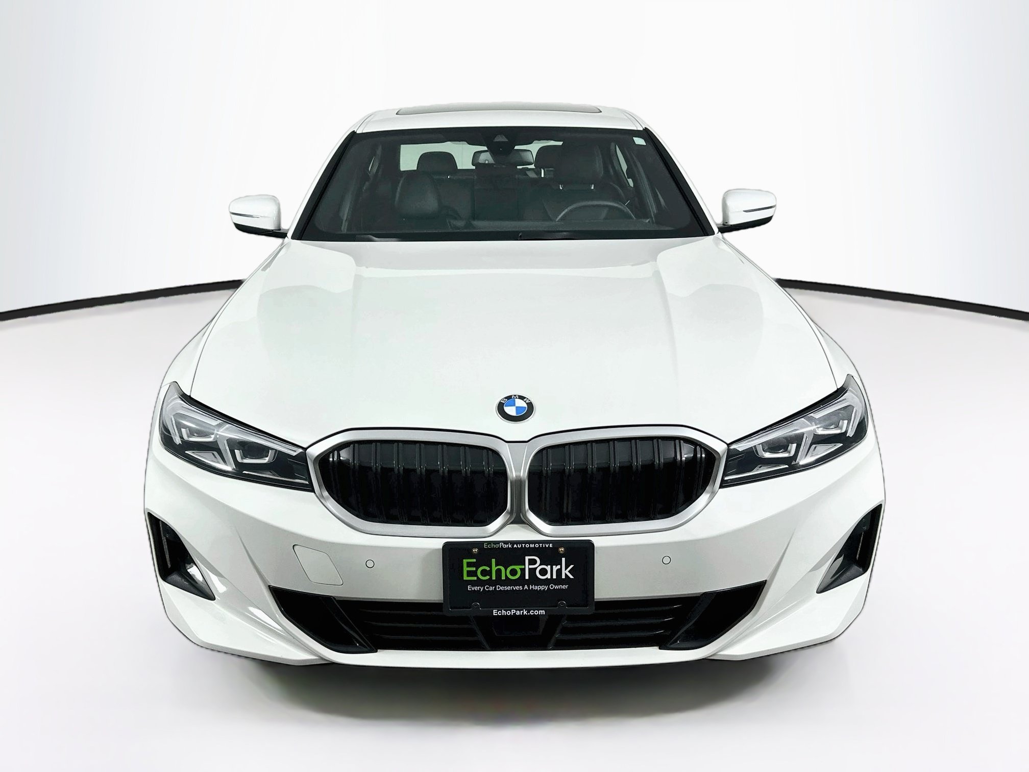 Used 2026 BMW 330i xDrive Sedan AWD/4WD image 2