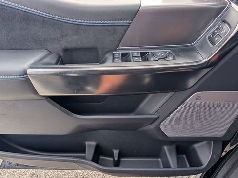 New 2025 Ford F150 Platinum w/ FX4 Off-Road Package image 9