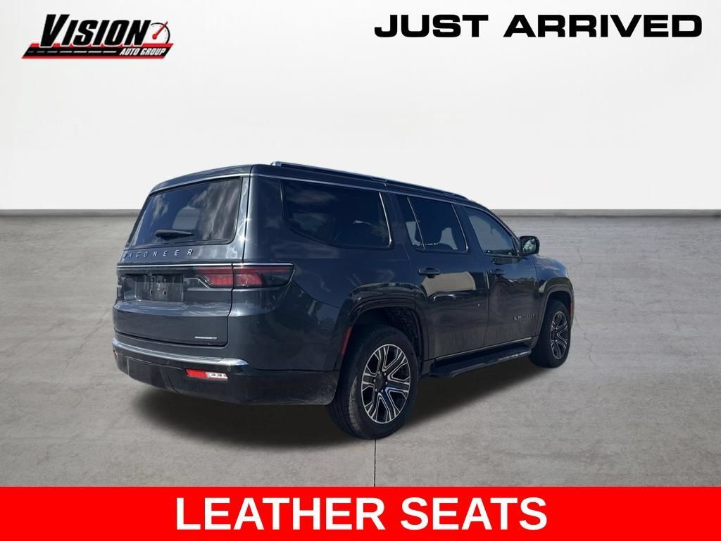 Used 2024 Jeep Wagoneer Series II w/ Flexible Seating Group AWD/4WD image 7