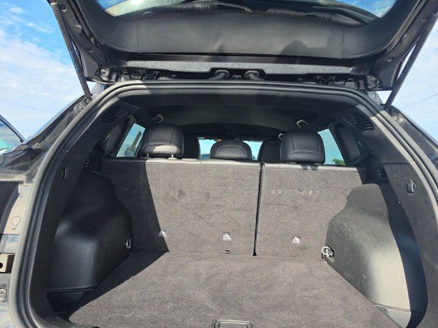 Used 2025 Jeep Compass Latitude AWD/4WD image 12