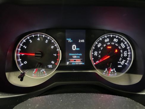 Used 2020 Toyota RAV4 LE w/ All Weather Liner Package FWD image 17