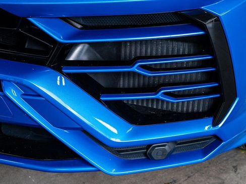 Used 2020 Lamborghini Urus image 14