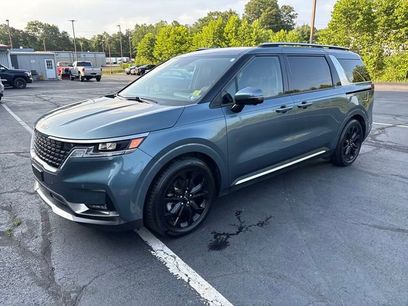 Used 2023 Kia Carnival SX