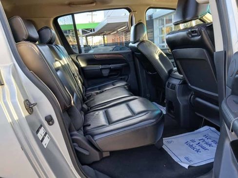 Used 2008 Nissan Armada LE w/ Preferred Pkg image 9