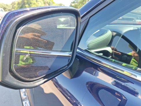 Used 2023 Toyota Highlander Limited FWD image 14