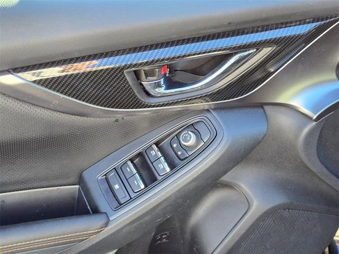 Used 2018 Subaru Crosstrek 2.0i Limited image 59