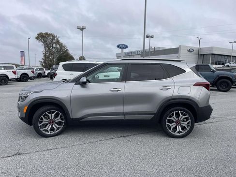 Used 2023 Kia Seltos SX image 29