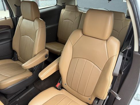 Used 2016 Buick Enclave Premium w/ Experience Buick Package image 26