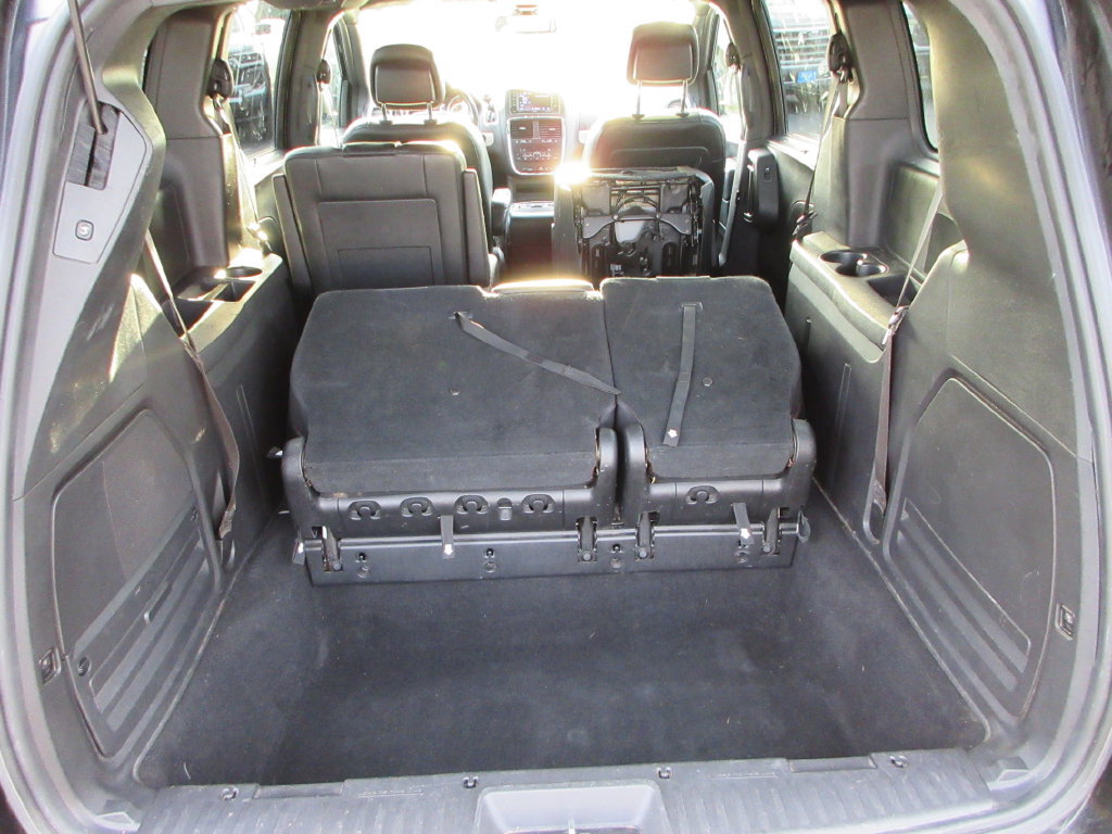 Used 2019 Dodge Grand Caravan GT FWD image 12