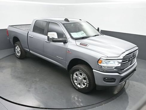 Used 2024 RAM 2500 Laramie AWD/4WD image 41