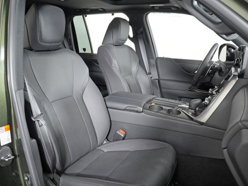 Used 2025 Lexus LX 700h Overtrail AWD/4WD image 46
