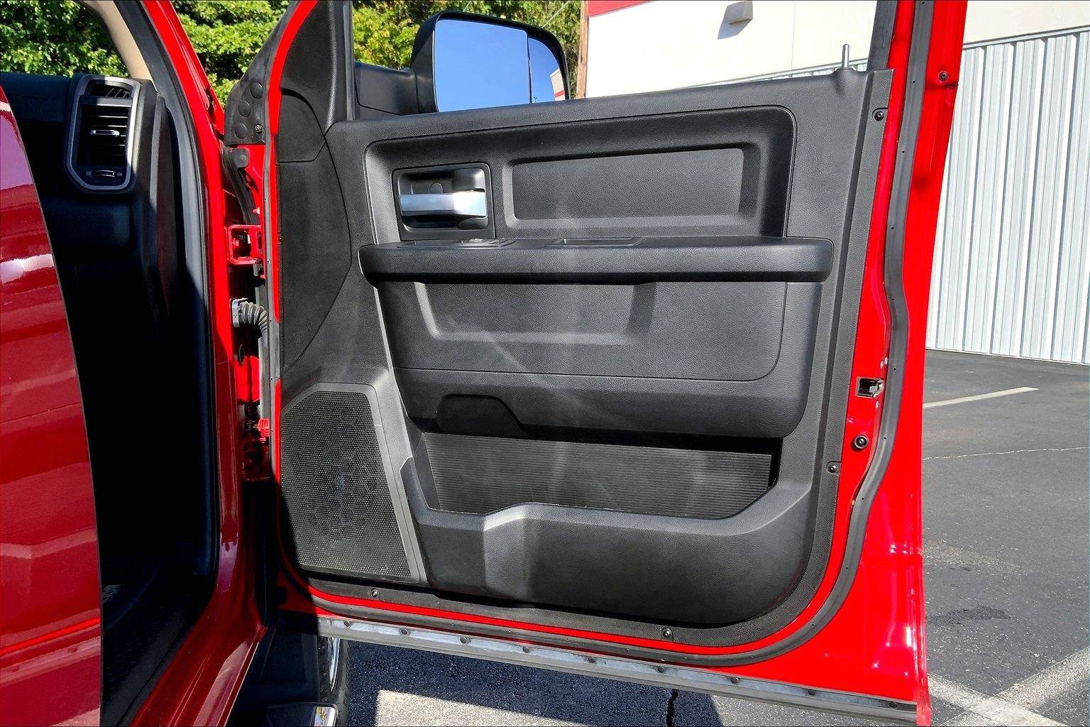 Used 2019 RAM 2500 Tradesman AWD/4WD image 22