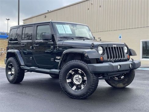 Used 2013 Jeep Wrangler Unlimited Sahara w/ Connectivity Group image 1