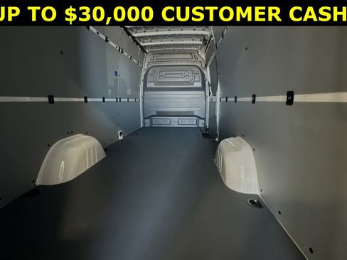 New 2024 Mercedes-Benz eSprinter 170 Cargo image 12