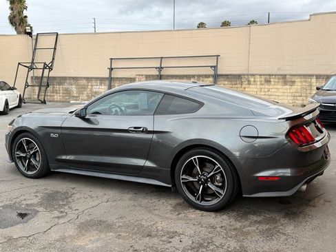 Used 2016 Ford Mustang GT Premium RWD image 8