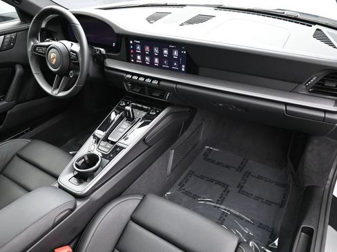 Certified 2025 Porsche 911 Carrera S RWD image 30
