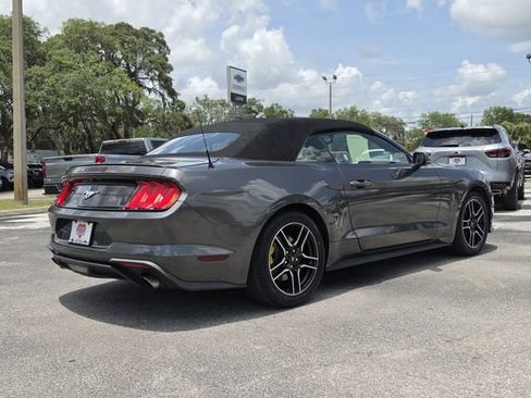 Used 2020 Ford Mustang Premium RWD image 6