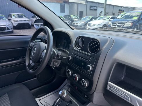 Used 2014 Jeep Compass Sport w/ Power Value Group image 8