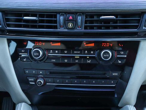 Used 2018 BMW X6 sDrive35i image 18