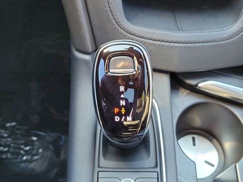 Used 2022 Cadillac XT5 Premium Luxury w/ Technology Package image 34