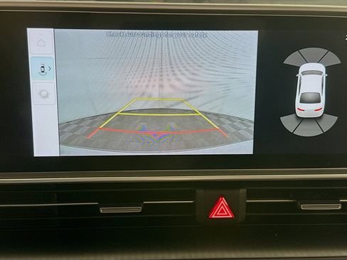 Used 2024 Hyundai Ioniq 6 SE image 23