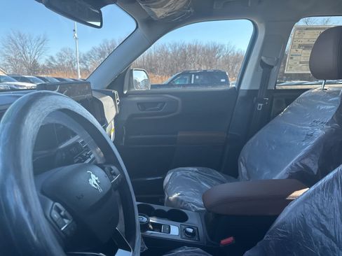 New 2026 Ford Bronco Sport Outer Banks w/ Sasquatch Outer Banks Package image 30