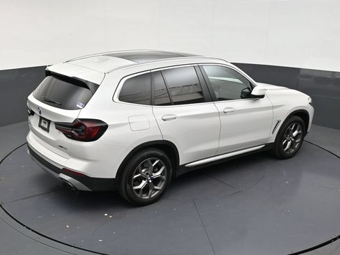 Used 2024 BMW X3 xDrive30i AWD/4WD image 16