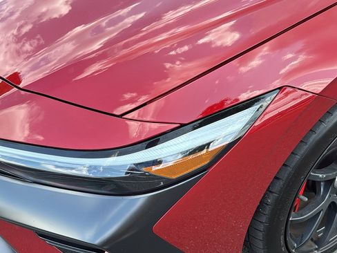 Used 2025 Hyundai Elantra N FWD image 7