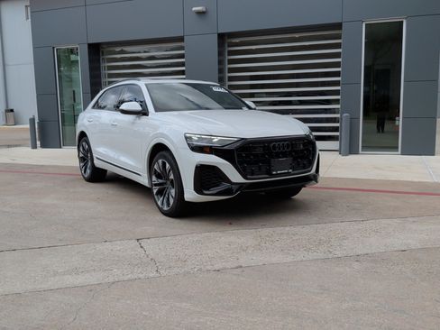 Certified 2024 Audi Q8 Premium w/ Black Optic Package AWD/4WD image 2
