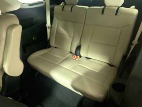 Used 2020 Ford Explorer XLT w/ Equipment Group 202A image 22