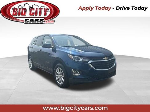 Used 2019 Chevrolet Equinox LT w/ Driver Convenience Package FWD image 1