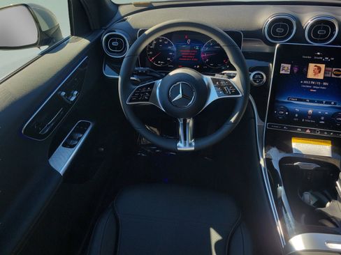 Certified 2026 Mercedes-Benz GLC 300 image 12