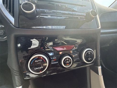 Used 2020 Subaru Forester Premium image 18