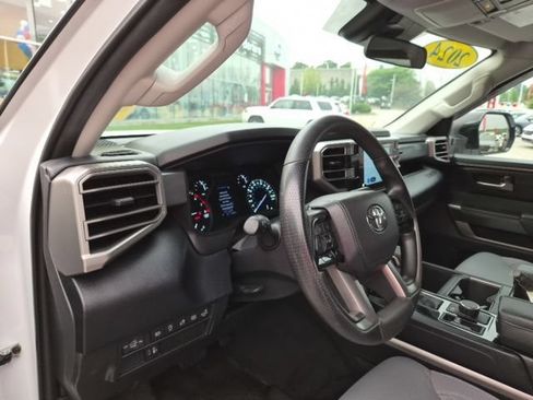 Used 2024 Toyota Tundra SR5 w/ SR5 Convenience Package AWD/4WD image 16