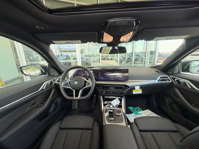 New 2026 BMW 430i xDrive w/ M Sport Package AWD/4WD image 25