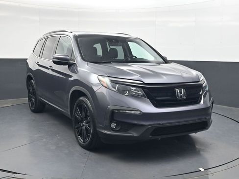 Used 2022 Honda Pilot Special Edition image 2