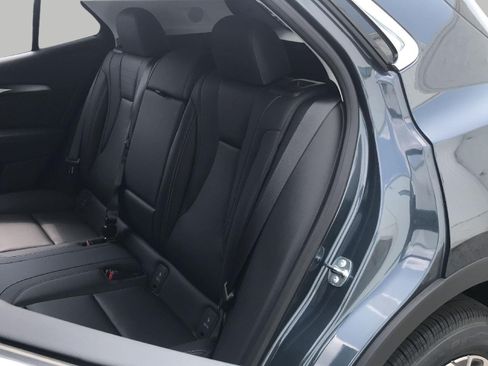 Used 2026 Buick Envision Preferred AWD/4WD image 12