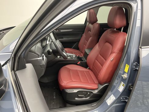 Certified 2023 MAZDA CX-5 Carbon Edition image 10