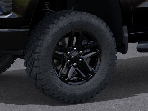 New 2026 Chevrolet Silverado 1500 Custom Trail Boss AWD/4WD image 10