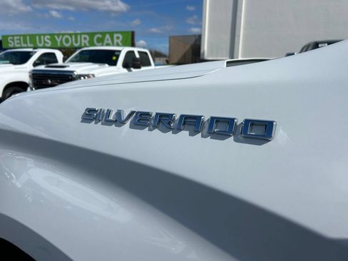 Used 2025 Chevrolet Silverado 1500 W/T RWD image 31