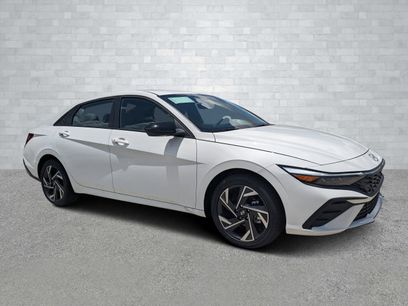 New 2025 Hyundai Elantra SEL