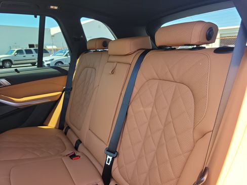 New 2026 BMW X5 M60i AWD/4WD image 8